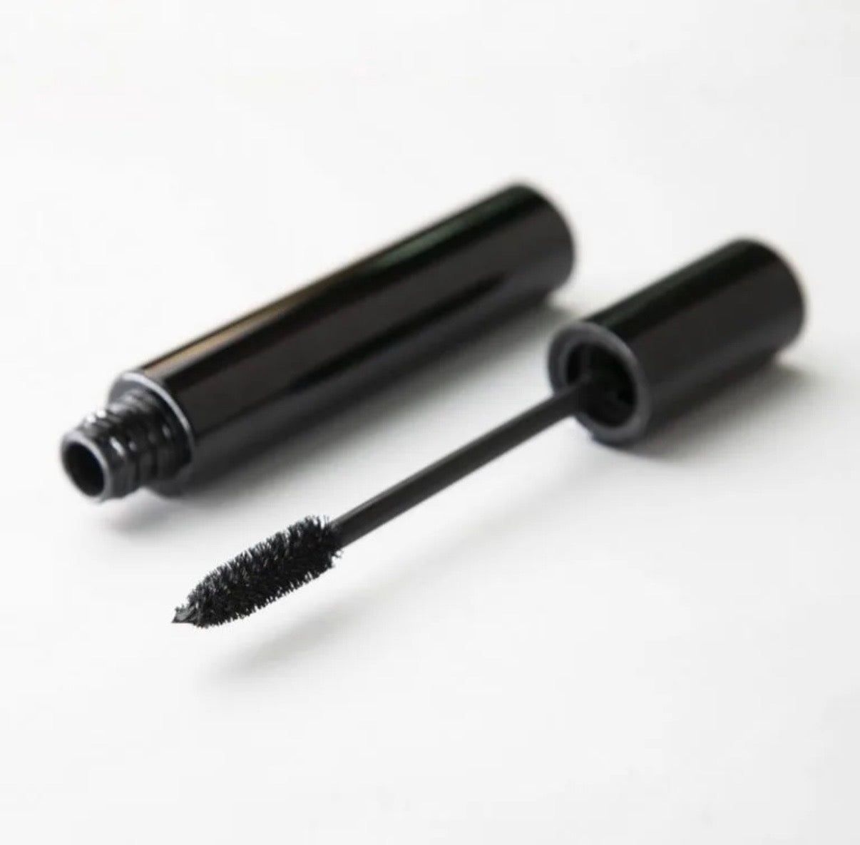 Signature Endure Lash Mascara